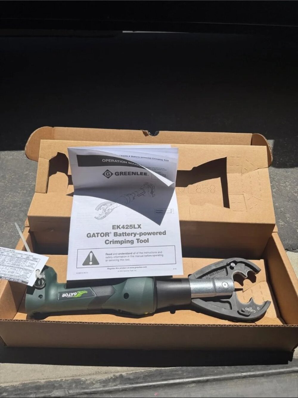 Greenlee GATOR EK425LX Battery-Powered Crimping Tool - Green/Black
